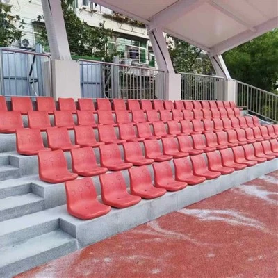 Sjedala na tribinama na fudbalskom stadionu
